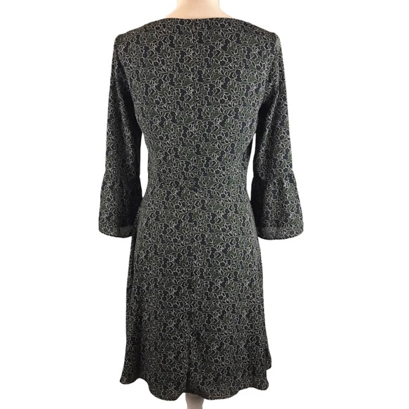 *NWT* Banana Republic Factory / Green and Navy Floral Bell Sleeve Dress / 10 - Picture 5 of 11
